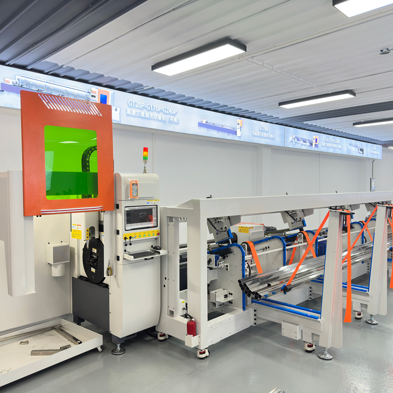 Automatic-Feeding-Laser-Tube-Cutting-Machine13.jpg