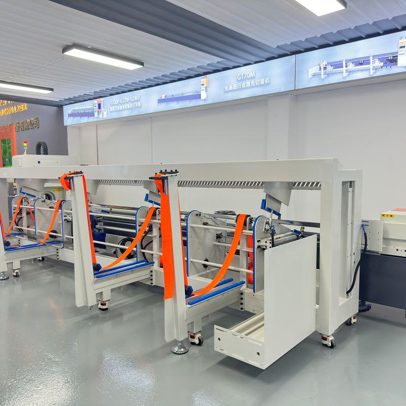 Automatic-Feeding-Laser-Tube-Cutting-Machine7.jpg