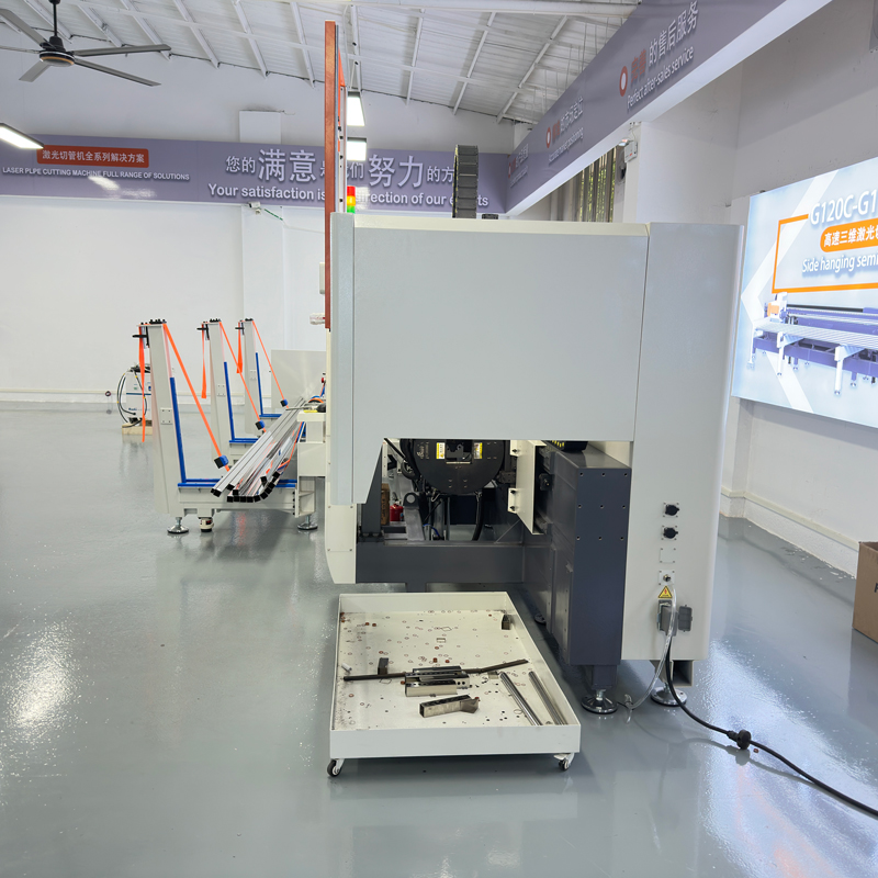 Precision-Automatic-Laser-Tube-Cutting-Machine11.jpg