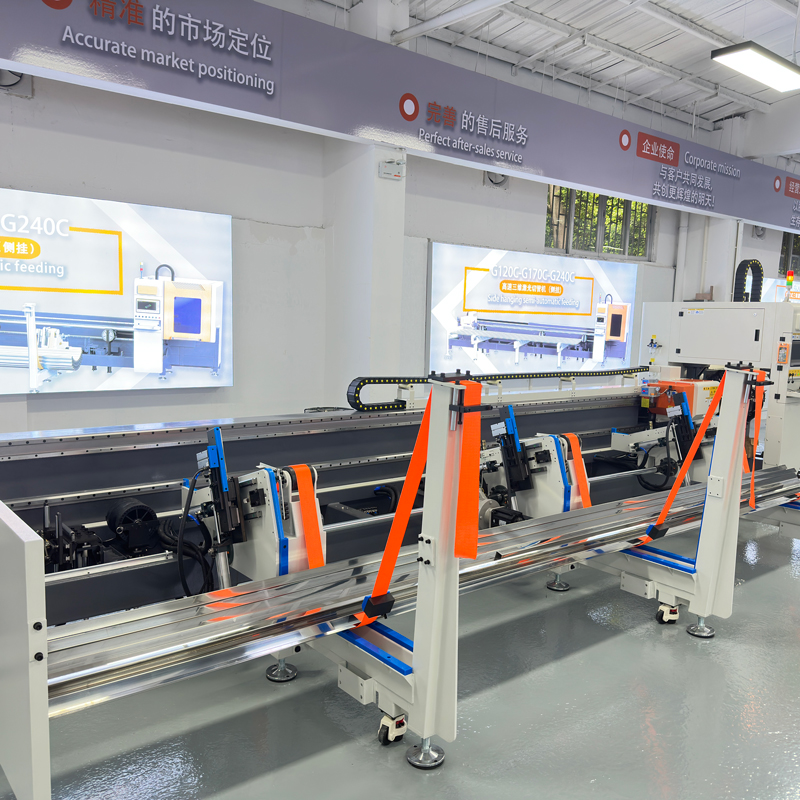 Precision-Automatic-Laser-Tube-Cutting-Machine10.jpg